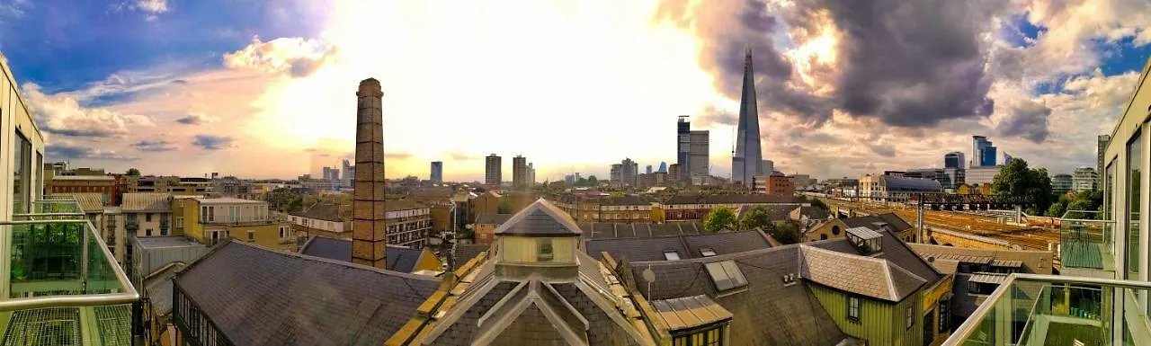 The Maltings Tower Bridge Apartment London
